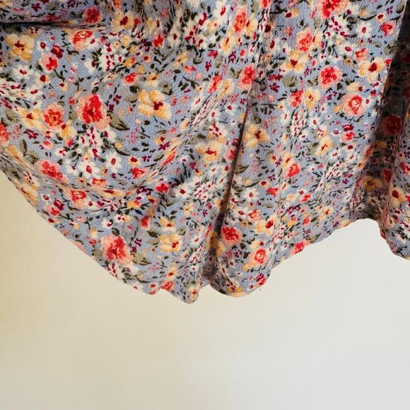 American Eagle Floral Carnation Wrap Front Lightweight V Neck Summer Romper Sz L - Picture 11 of 15